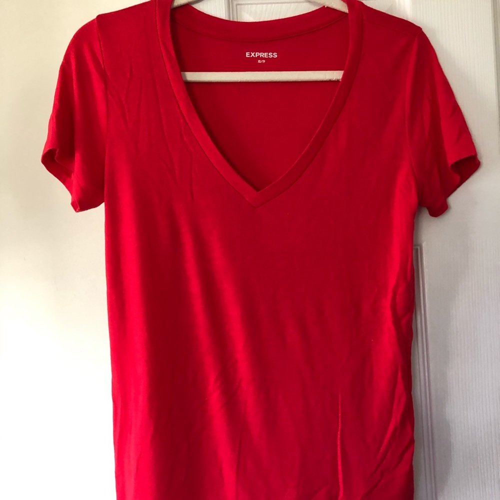 Express V neck tee